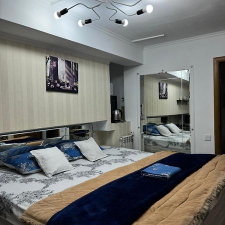 Apartment Centru Chişinǎu Buitenkant foto
